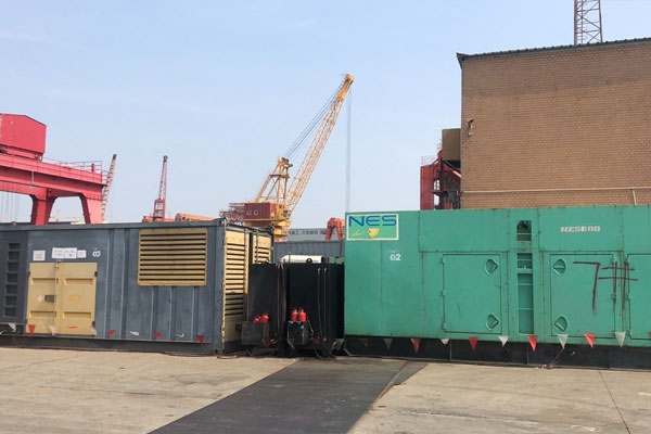杜集发电机出租空气滤清器的清洁频率是多少？