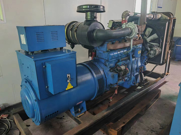 杜集100kW柴油发电机组使用多级机油有哪些优缺点？